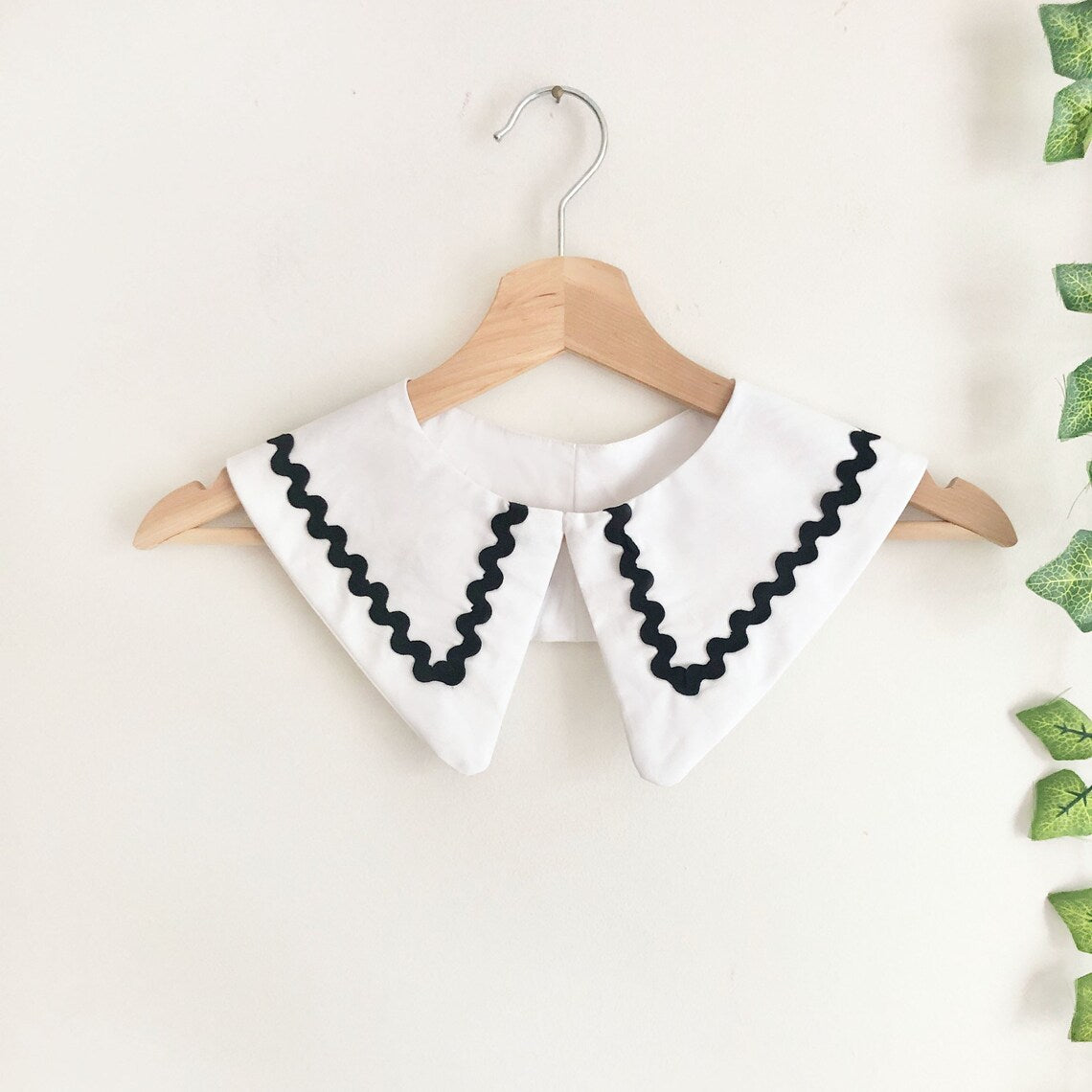 Cotton Collar with Ric Rac: Detachable Layering Collar