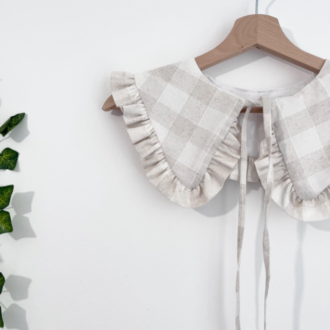 Linen Frill Collar: Detachable Layering Collar