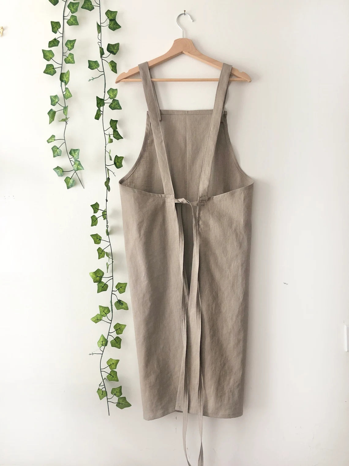 Stone Linen Pinafore Apron: Japanese Style Apron